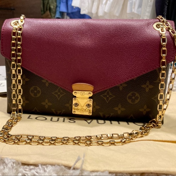 LOUIS VUITTON Chain Monogram in Aurore - Picture 9 of 9